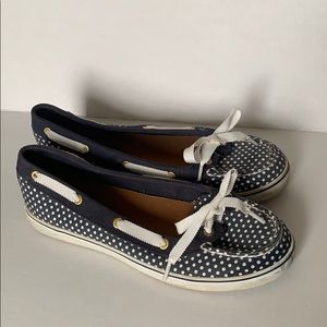 Sperrys Navy blue polka dots